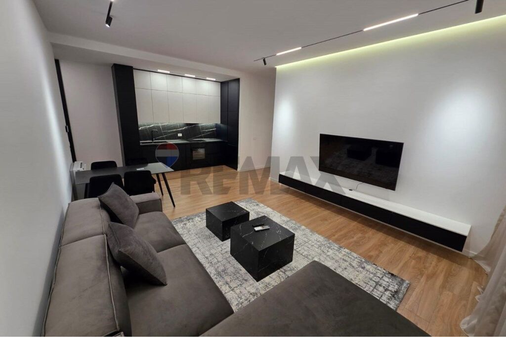 Apartament 1+1 + parkim me qira tek Delijorgji !