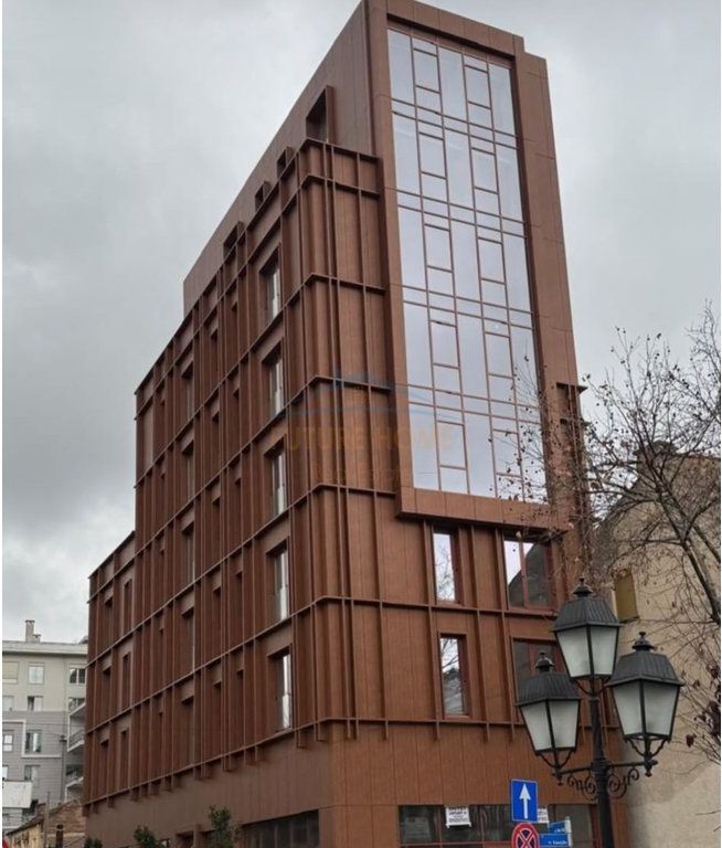 Qera, Apartament 2+1+2 për Zyra + Post Parkim, Rruga e Kavajës