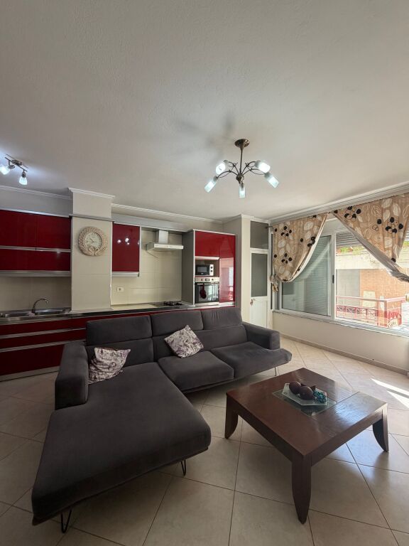 Apartment 2+1 me qira te rruga Rrapo hekali ,kodre diellit