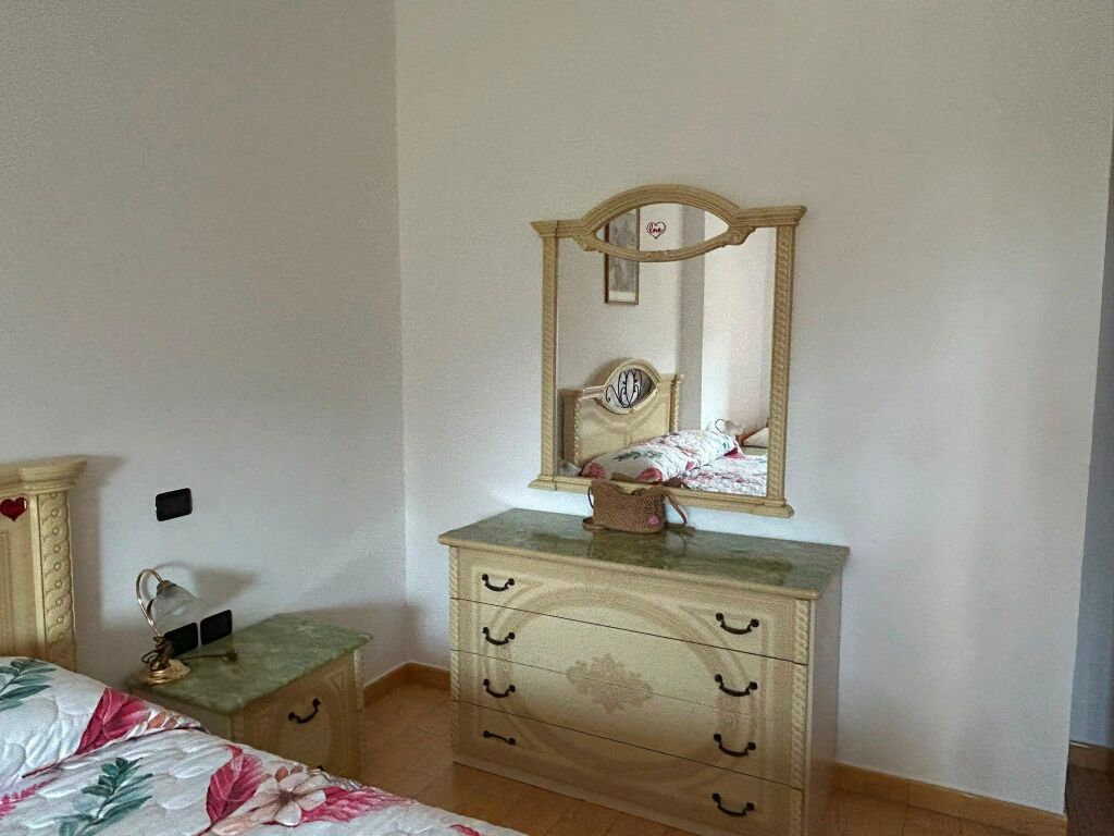 🏡 1+1 APARTMENT FOR RENT – VLORË