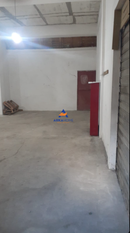 BUSINESS UNIT/WAREHOUSE FOR RENT 100M2 "IN SELITË" 50,000 LEKE