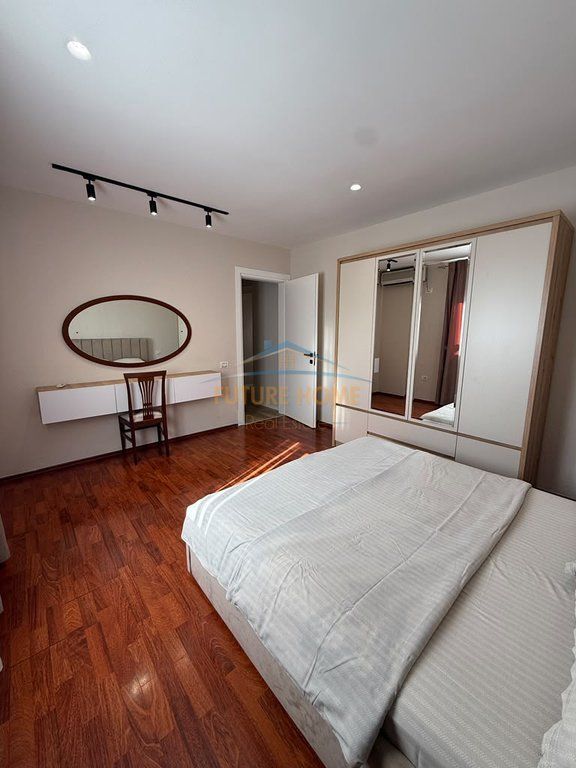 **For Rent, 2+1 Apartment, Zogu I Boulevard, Tirana**