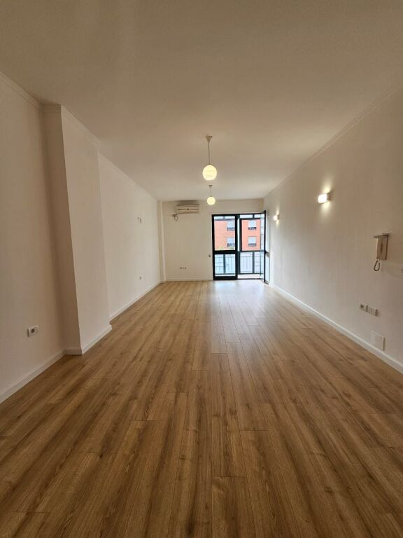 Apartament 1+1 ne shitje, Perballe Delijorgjit!
