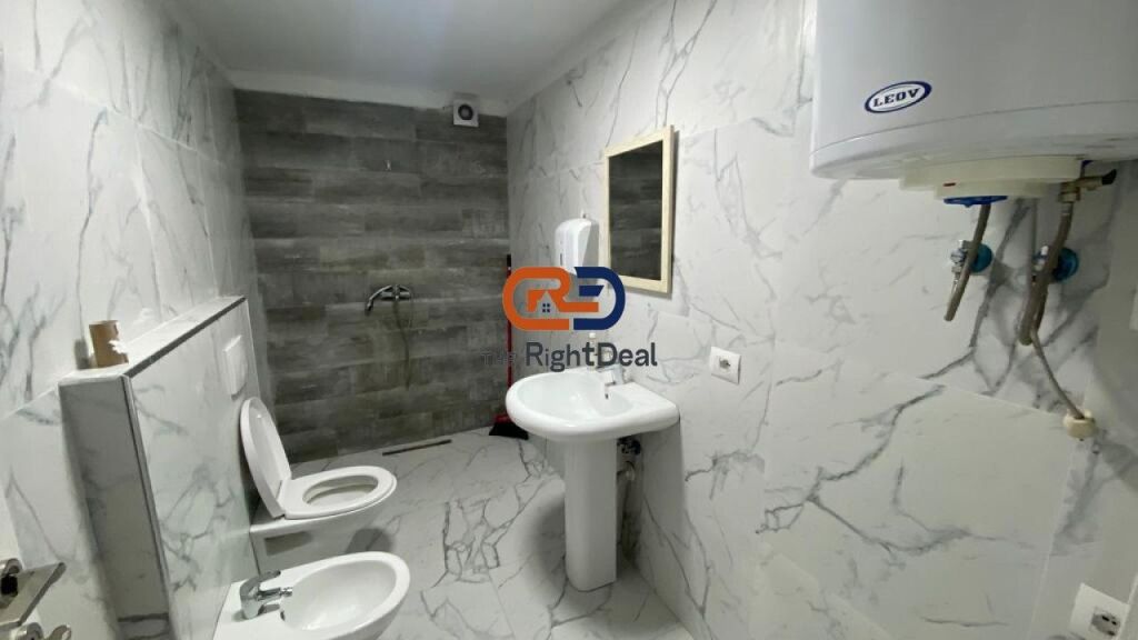 Presso il Turdiu Center, Ufficio in Affitto in una Posizione Fantastica!