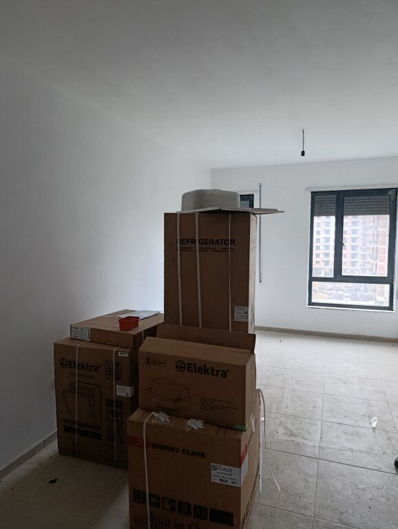 Affitto | Apartament 2 + 1 + 2 | Rruga 5 Maji | 515 €/mese