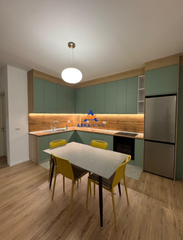 JEPET ME QERA APARTAMENT 2+1+BALLKON "21 DHJETORI" 90.000 LEKE
