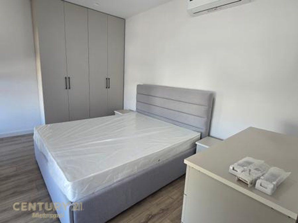 Appartamento 2+1 in Affitto sul Nuovo Boulevard, Tirana - 70.000 lek | 85 m² 780 € /Mese 70,000 Lekë /Mese
