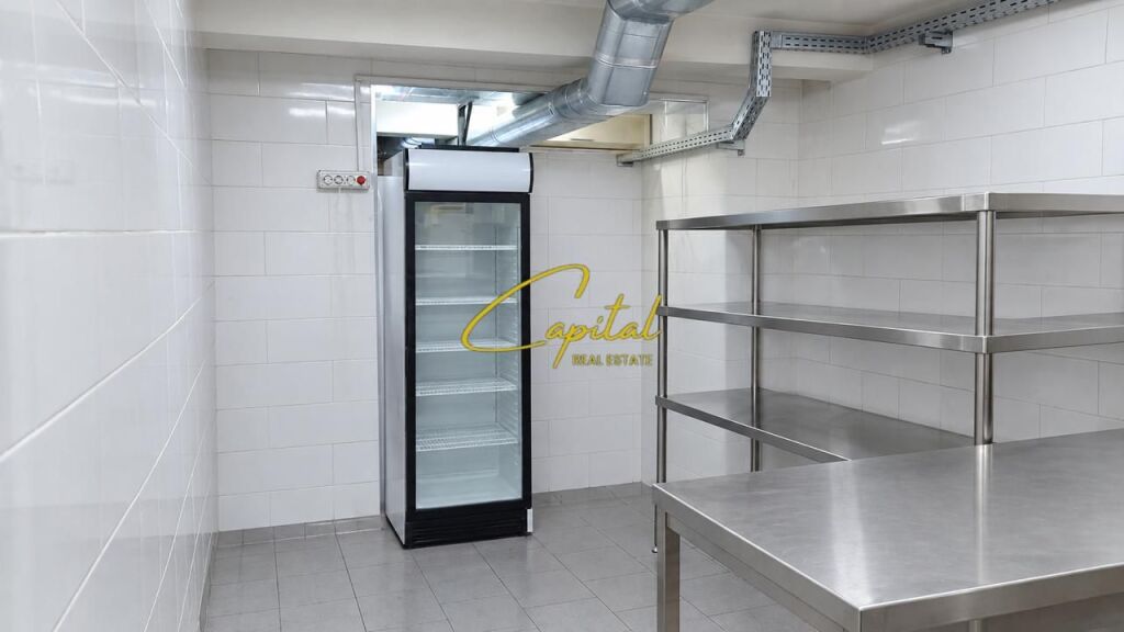 BUSINESS SPACE FOR SALE 93 M2 TIRANA PROSECUTOR'S OFFICE 200,000 EUROS