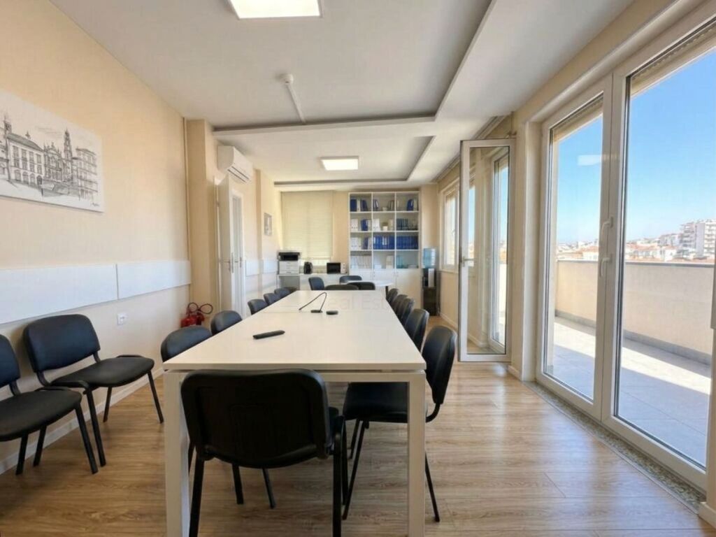 In affitto, Spazio per uffici, Blloku, Tirana