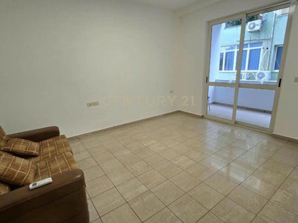   APARTMENT FOR RENT FOR OFFICES – FORMER-BLOK