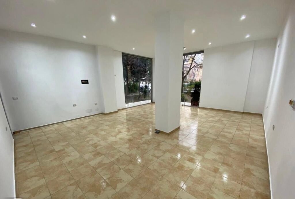 BUSINESS SPACE FOR RENT