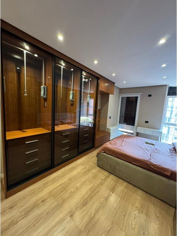 Rent, 2+1+2 Apartment + Parking Space, Jordan Misja DB71031