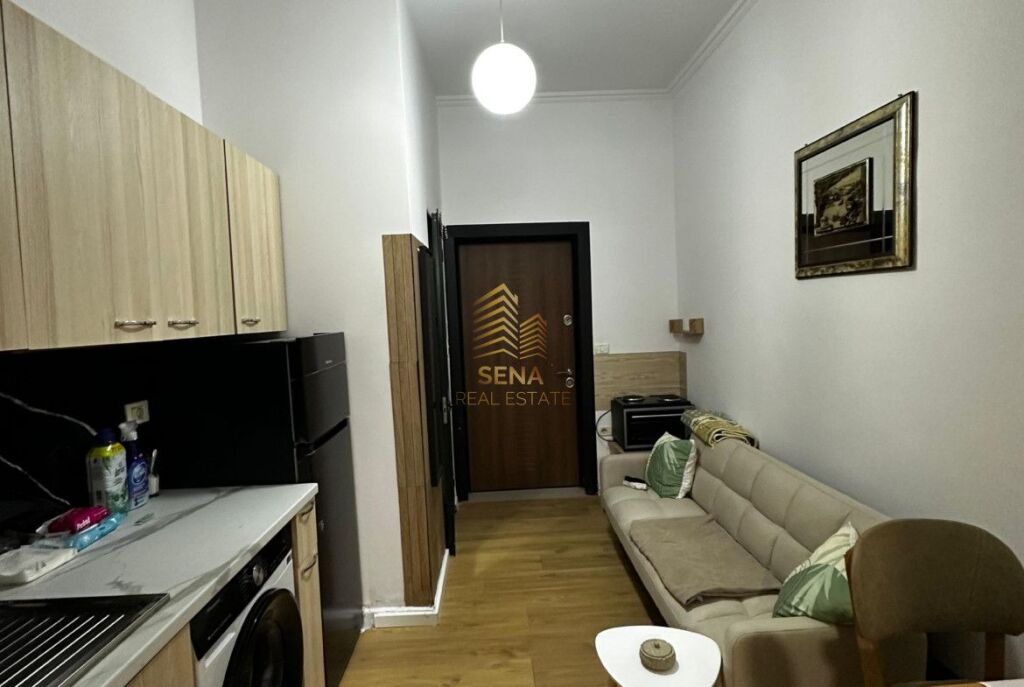 Qira,Garsionere, 21 Dhjetori,40,000Leke