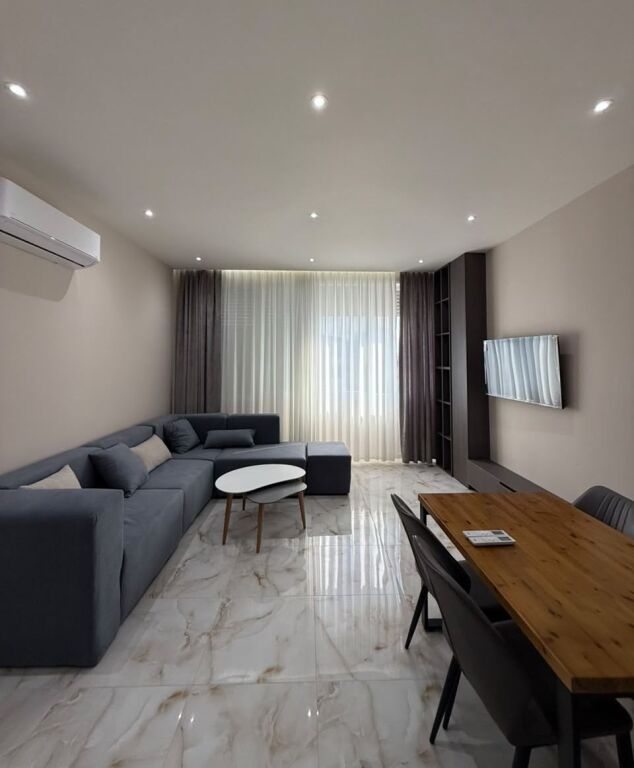 APARTAMENT 1+1 ME QIRA TE KOPSHTI ZOOLOGJIK