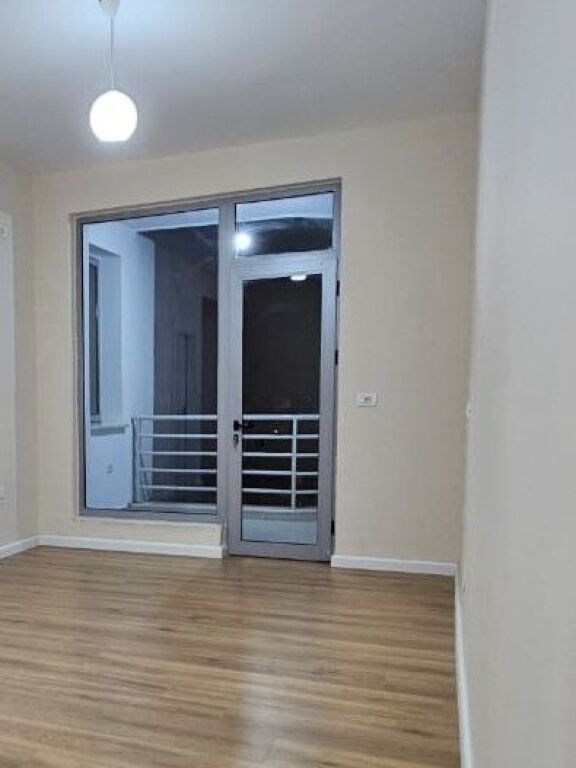 🔥Shitet apartament  1+ 1-Rruga e Kavajes, perballe Delijorgjit