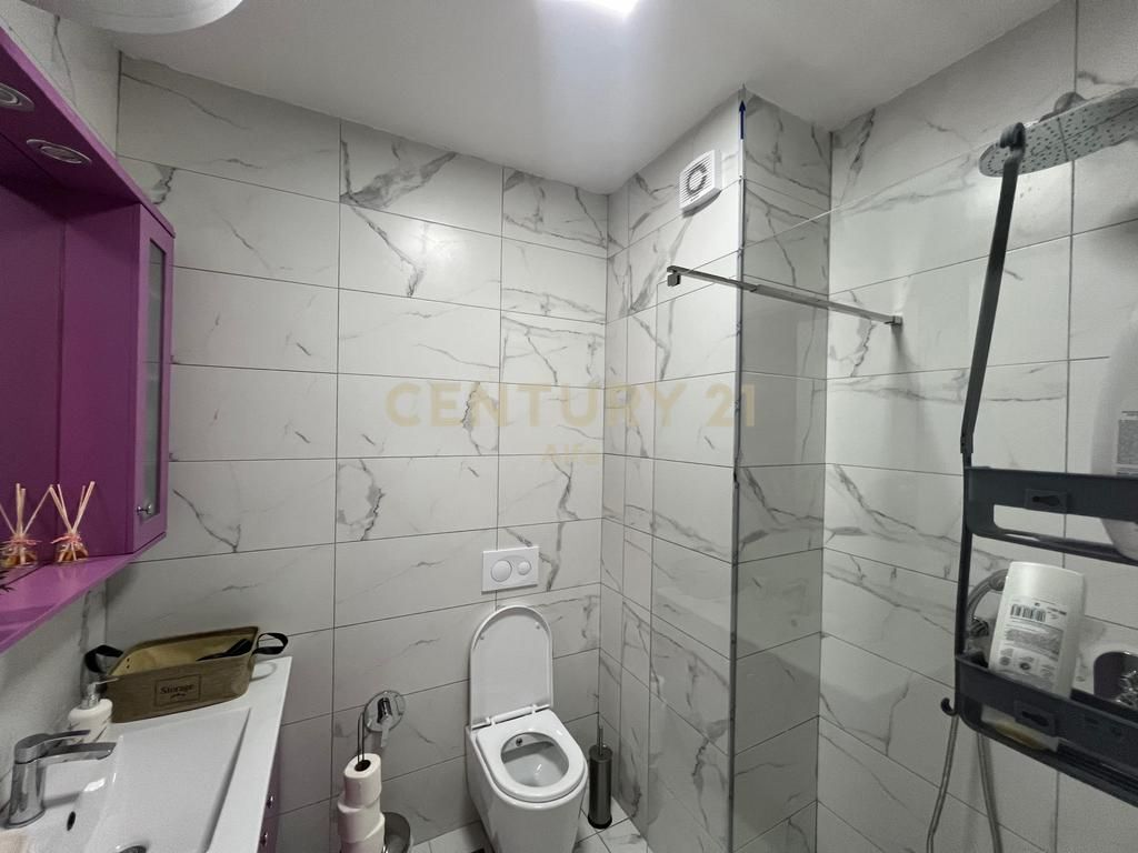 1+1 apartment for rent, modern and furnished in the center of Tirana.
