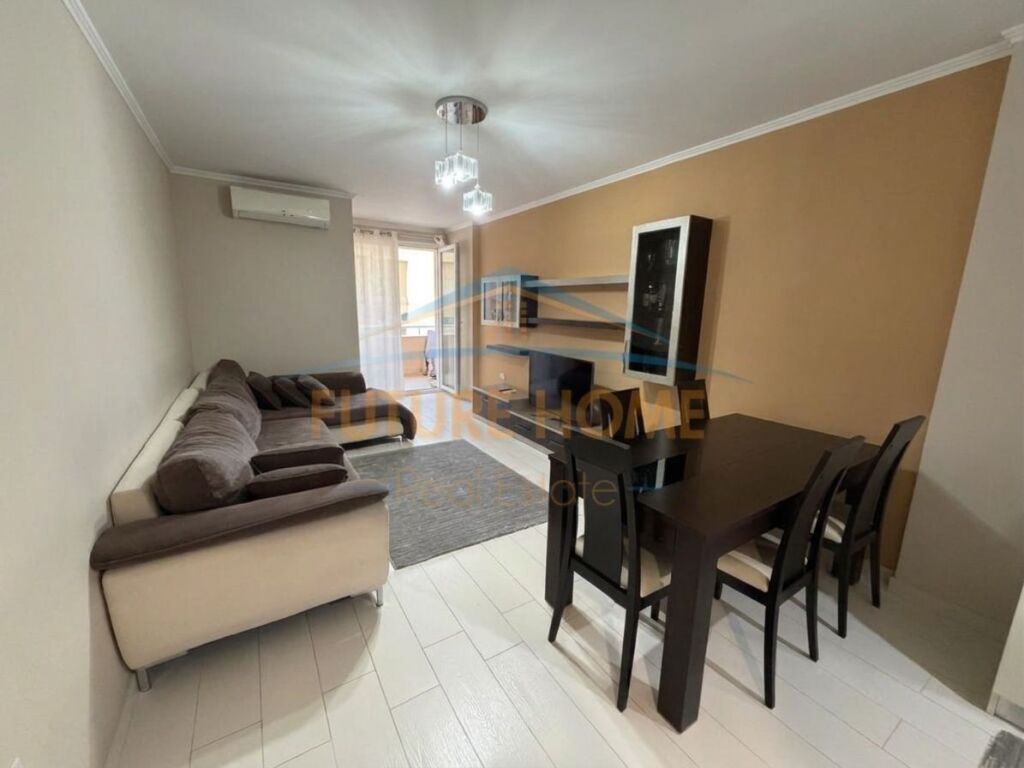 For rent, 2+1+2 apartment, Former Exhibition