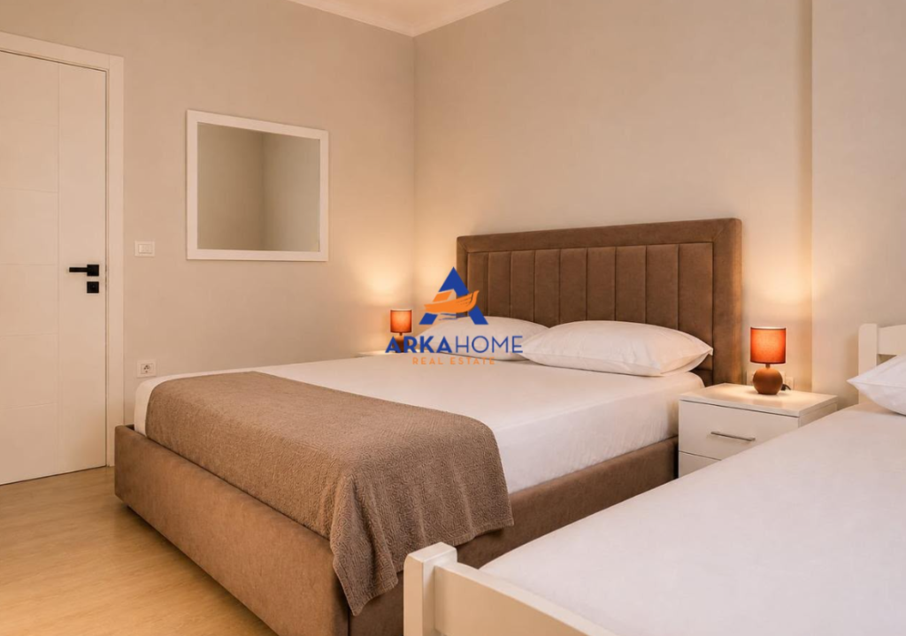 JEPET APARTAMENT ME QERA 1+1+BALLKON "ZOGU I ZI" 60.000 LEKE