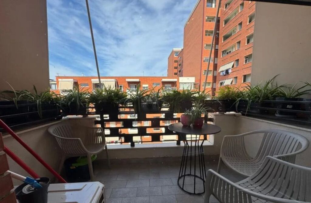 Affitto | Ambjent Biznesi | Rruga e Kavajës | 650 €/mese