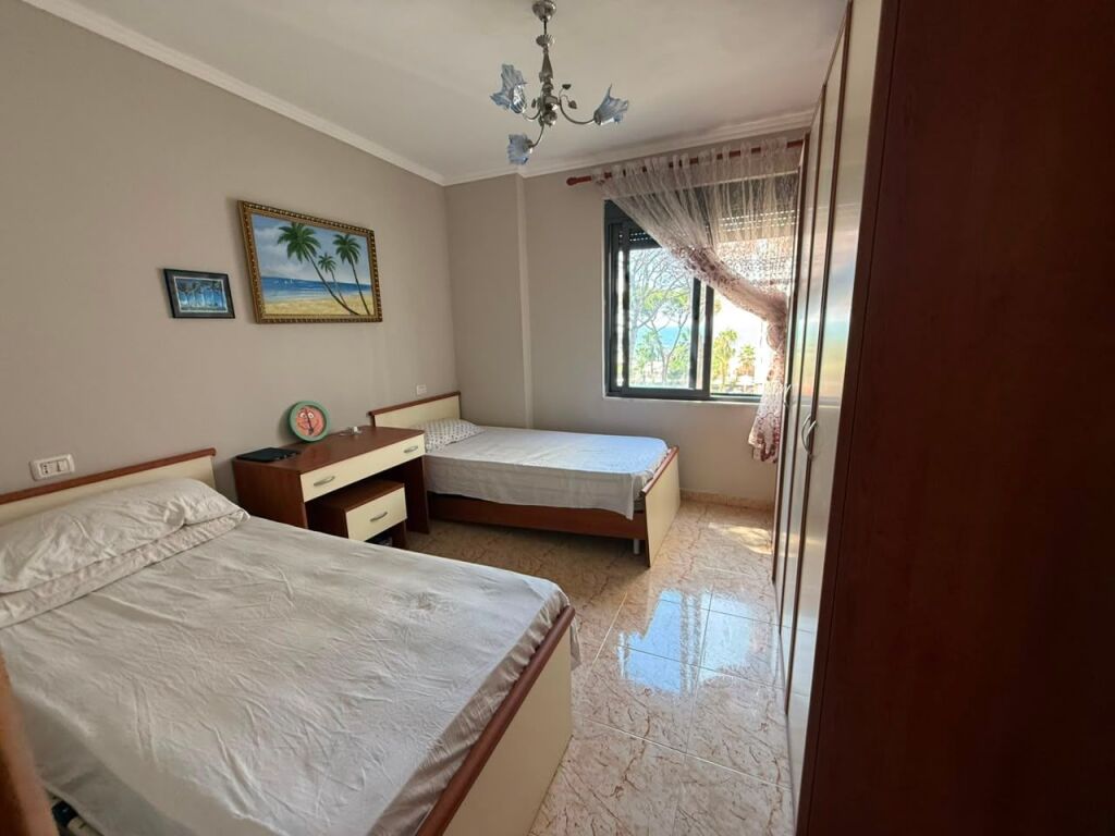 Apartament 2+1 me pamje nga deti në Malin e Robit, Durrës!! 150,000