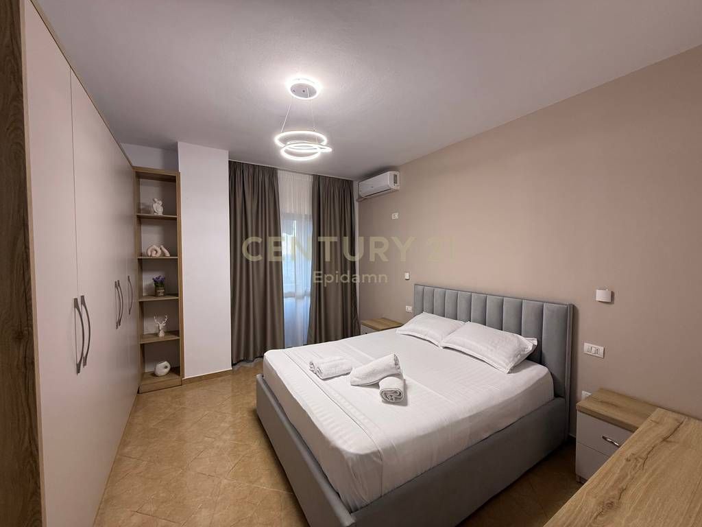 Apartament 1+1 me Pamje Deti per Qera ne Plazh, Iliria!