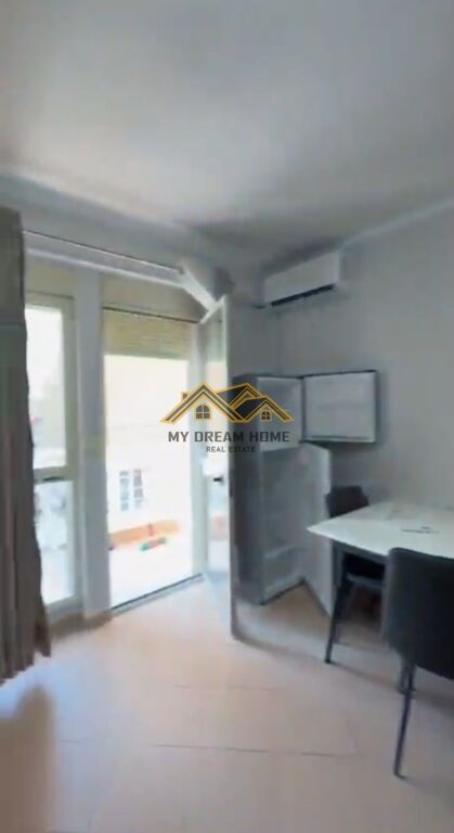 JEPET ME QIRA APARTAMENT 2+1 PLAZH, DURRES.