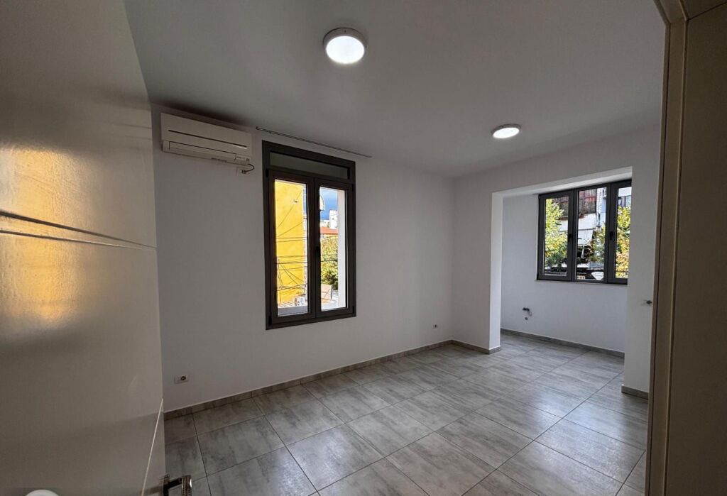 Qera | Ambjent Biznesi | Medreseja | 600 €/muaj
