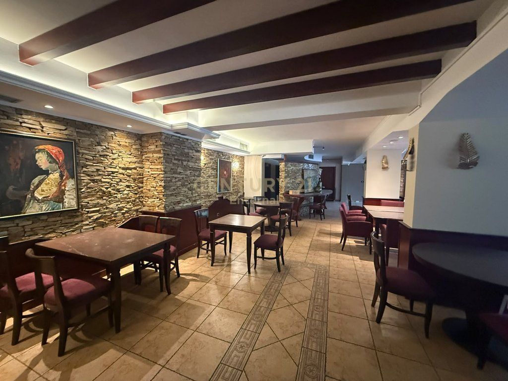 🏢 COMMERCIAL SPACE FOR RENT