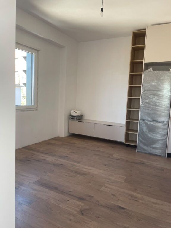 🏢Paskuqan 2+1 apartment for rent, partially furnished 40,000Leke (negotiable)