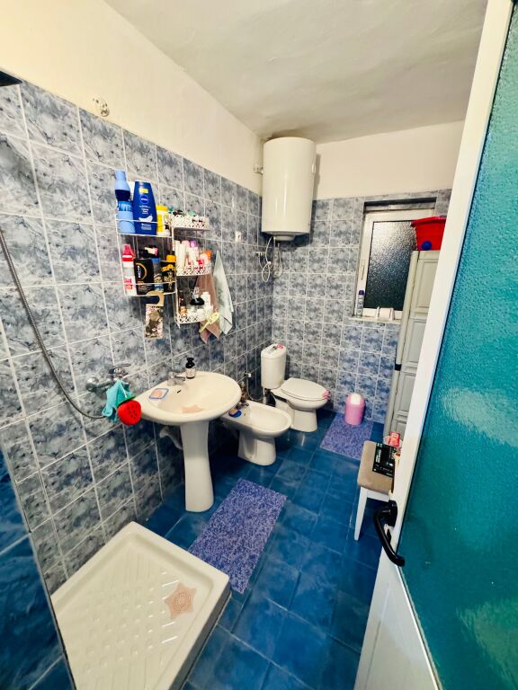 🏡 SUPER RAST PËR SHITJE 2+1– MYSLYM SHYRI, TIRANË!