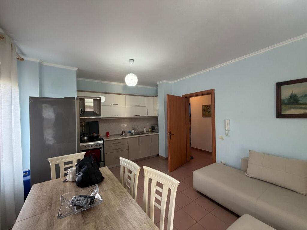 Appartamento 1+1 in vendita, Shkembi kavajes.