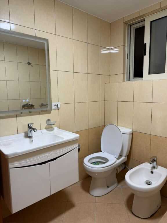 Affitto | Apartament 1 + 1 | Qyteti Studenti | 380 €/mese
