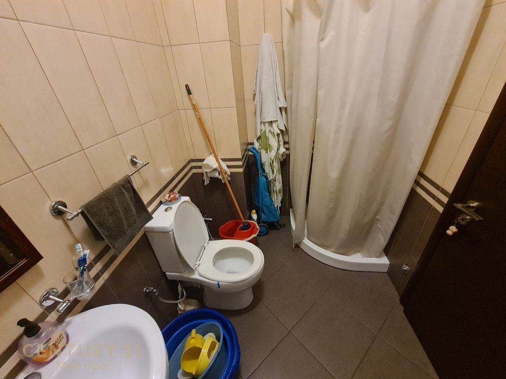 🏡 APARTAMENT 1+1 ME QIRA – ZONA E STADIUMIT DINAMO!