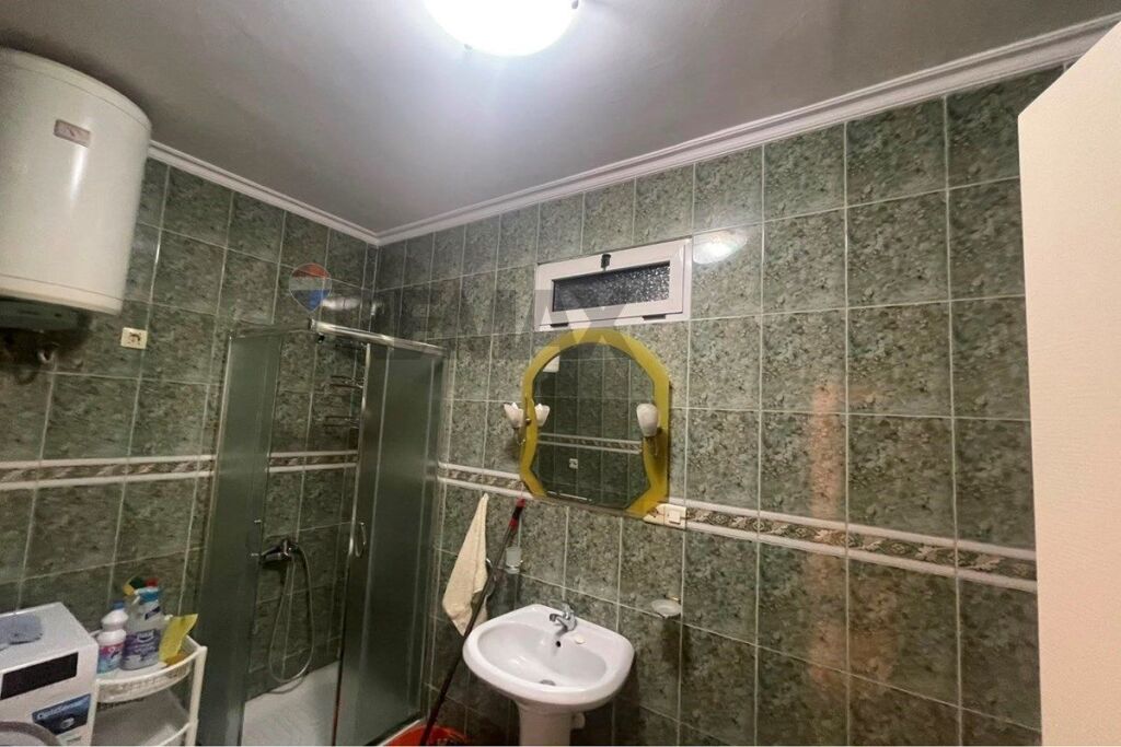 Appartamento - In Affitto - Centro Kristal, Tirana
