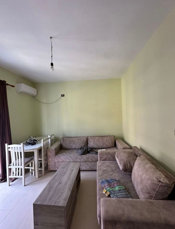 Rent | Apartament 2 + 1 | Rruga Jup Kastrati | 500 €/month