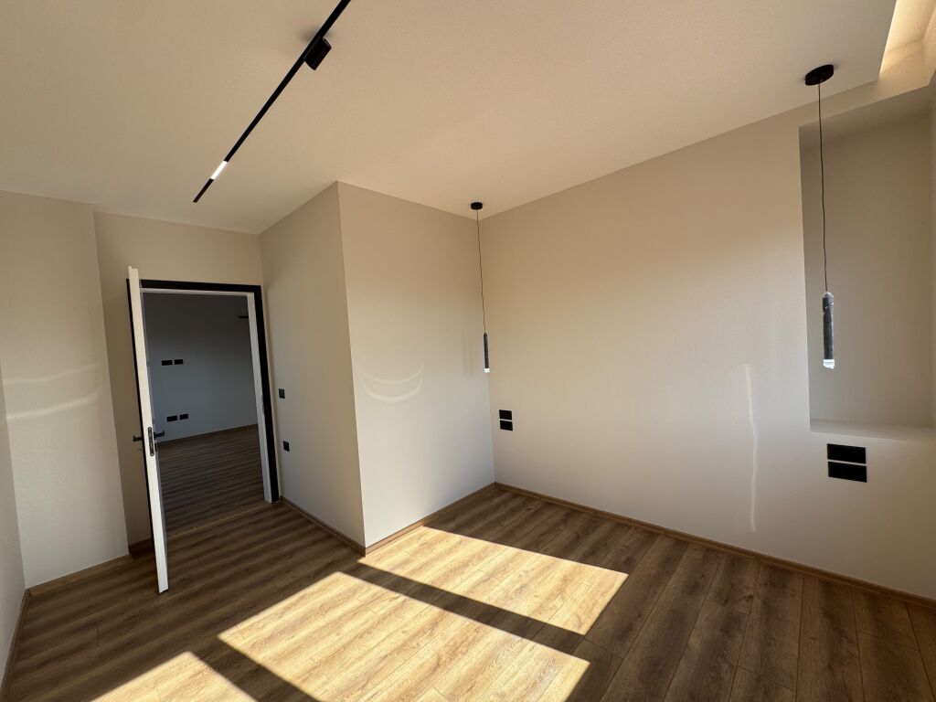 2 APARTMENTS FOR SALE ASTIR