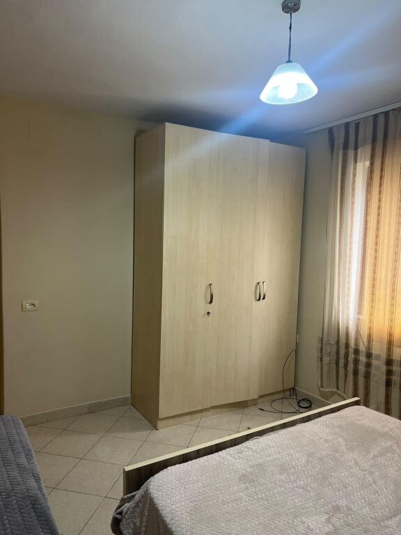 Appartamento 1+1 in Affitto – Via Fortuzi (Vicino al Centro di Tirana) !