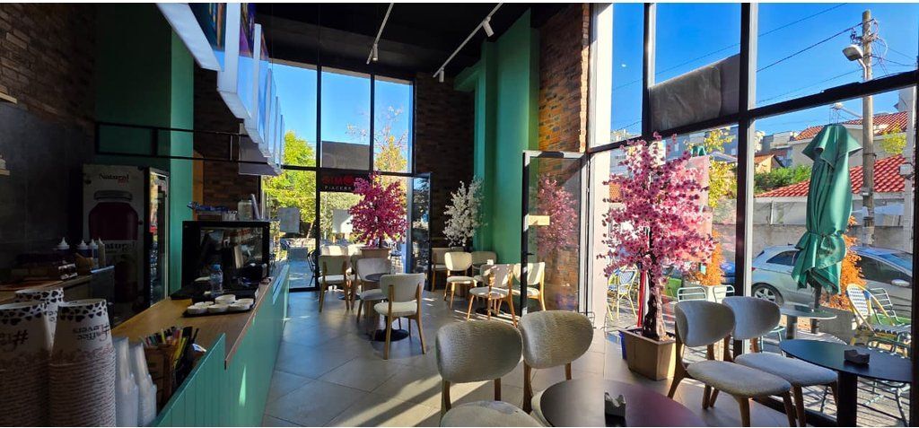 SHITET BIZNES – CHOCOLATE CAFÉ | WAFFLE | KREPA | GELATO | SMOOTHIE 27,500 €