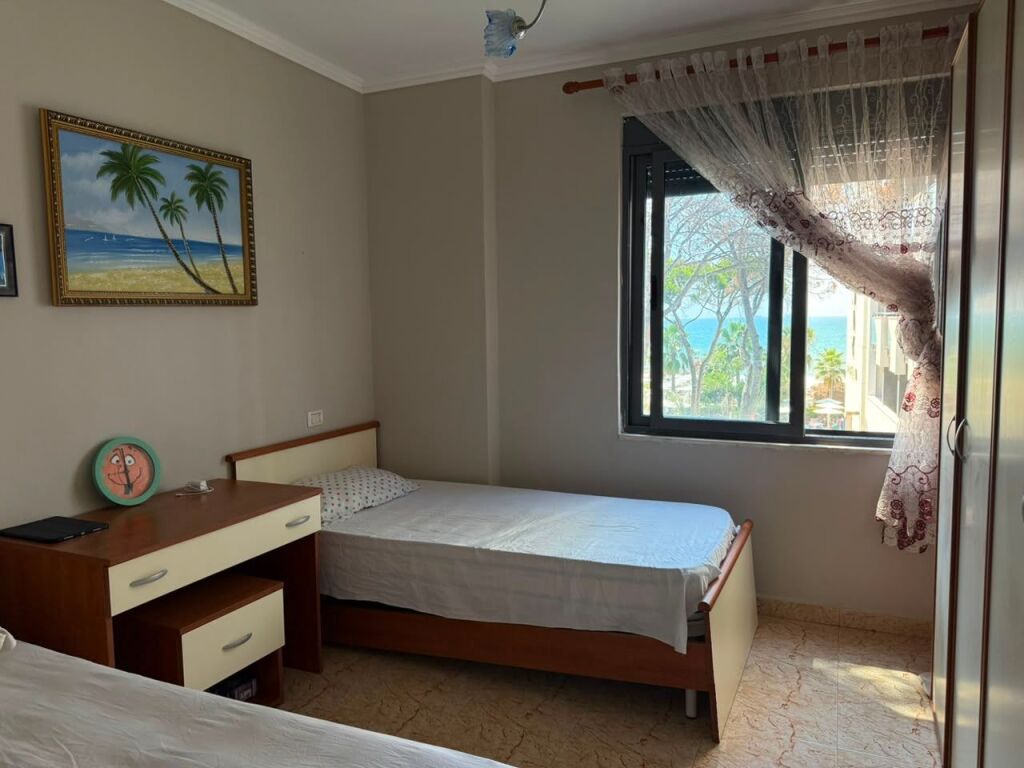 Apartament 2+1 me pamje nga deti në Malin e Robit, Durrës!! 150,000
