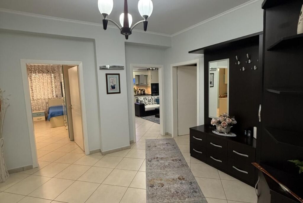 At 5 Maji, a furnished 2+1+2 apartment with a regular layout is for sale!