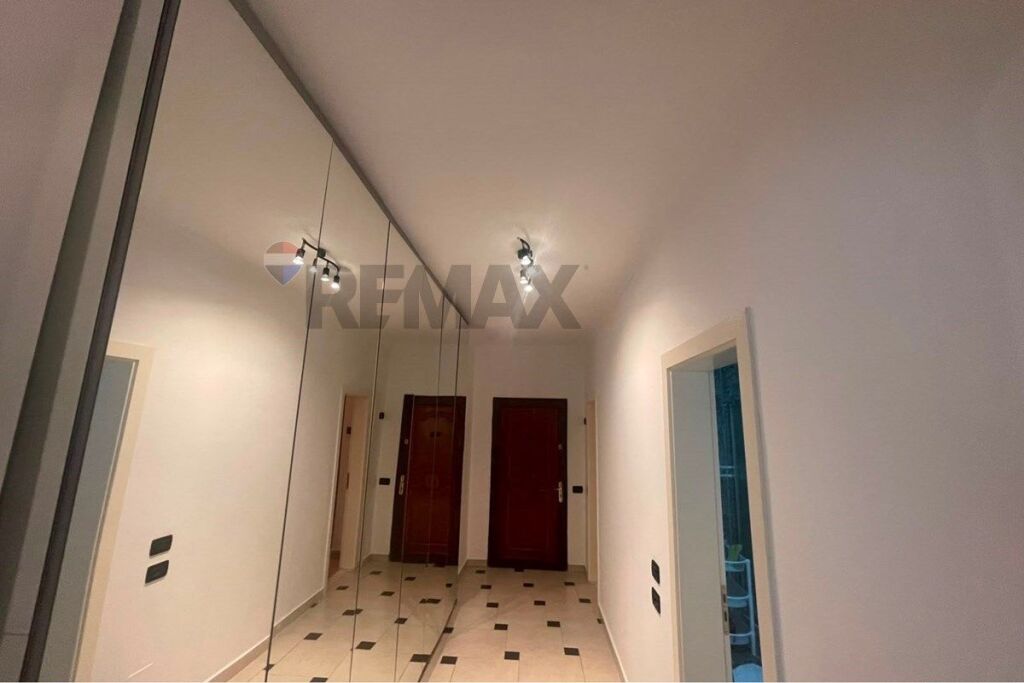 Appartamento - In Affitto - Centro Kristal, Tirana