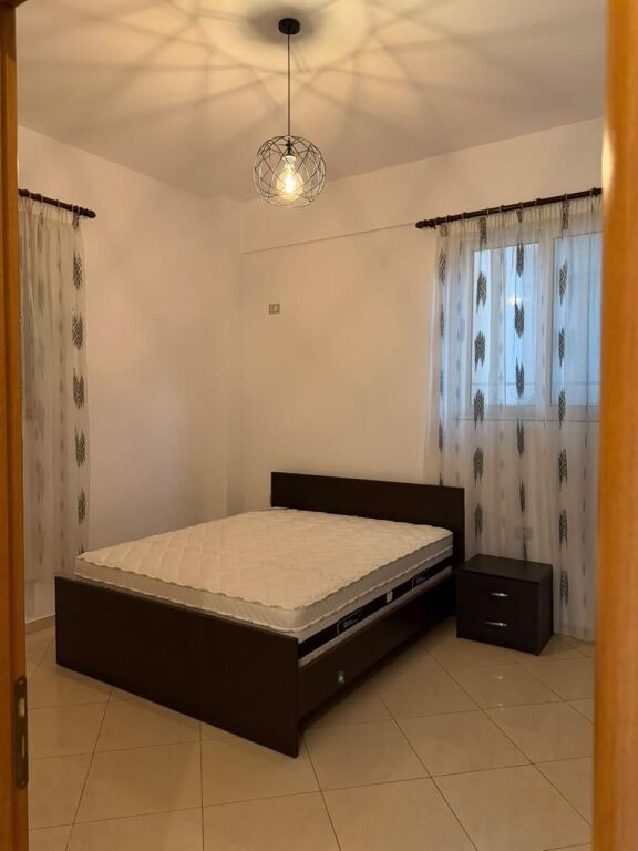 Affitto | Apartament 1 + 1 | Qyteti Studenti | 380 €/mese