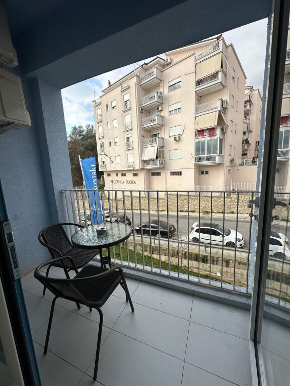 1+1 apartment for rent OxA Fresk Residence (Dalip Topi St.) 45,000 Lek. Available November 24