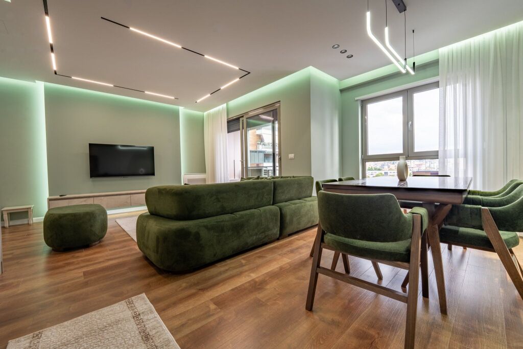 Apartament Me Qera 2+1 Tek Shkolla e Kuqe (ID B2202158) Tirane