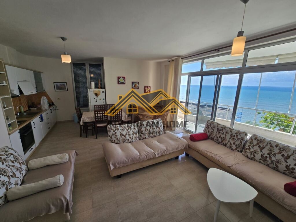 Apartament 1+1 me verande Pamje Deti Për Shitje në Currila,