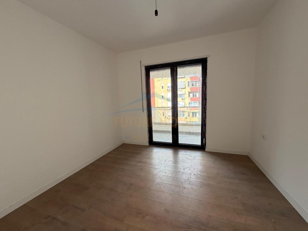 In vendita, appartamento 2+1+2, Komuna e Parisit, Tirana