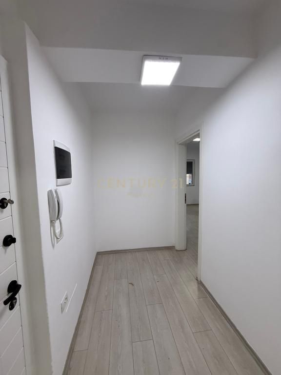 WILLSON SQUARE, OFFICE FOR RENT