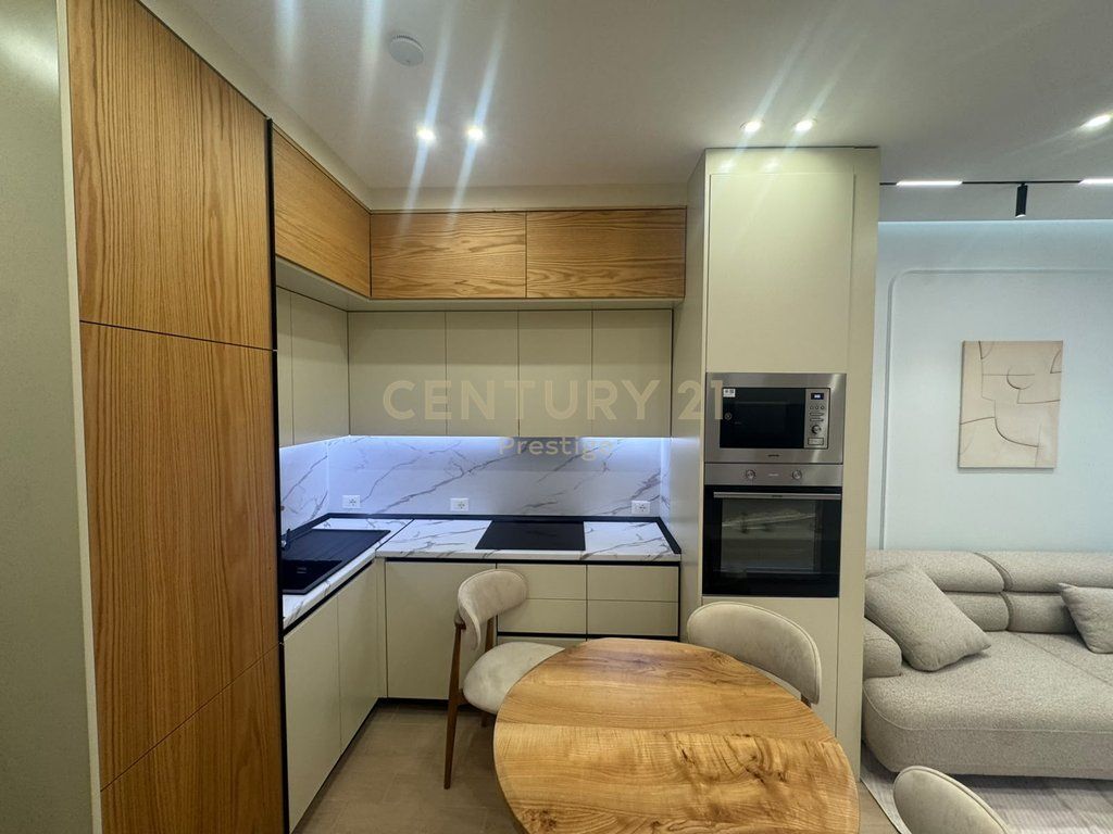 JEPET ME QIRA – 1+1 PREMIUM | ALTURA TRADE CENTER | BULEVARDI I RI