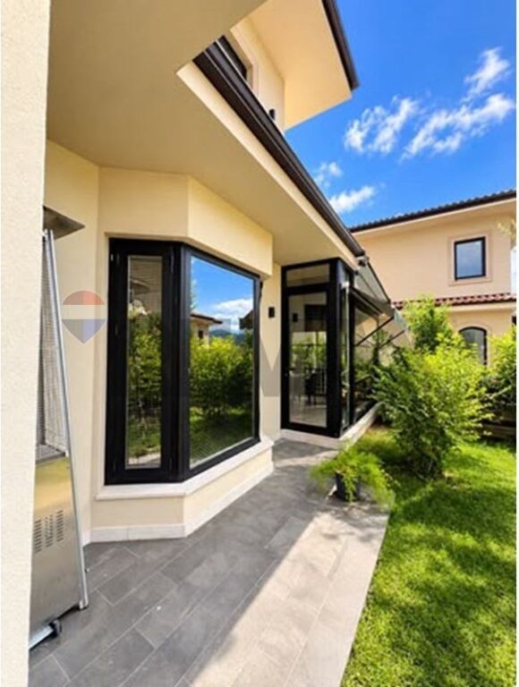Vilë - Për Qira - Tuscany Villas, Tiranë