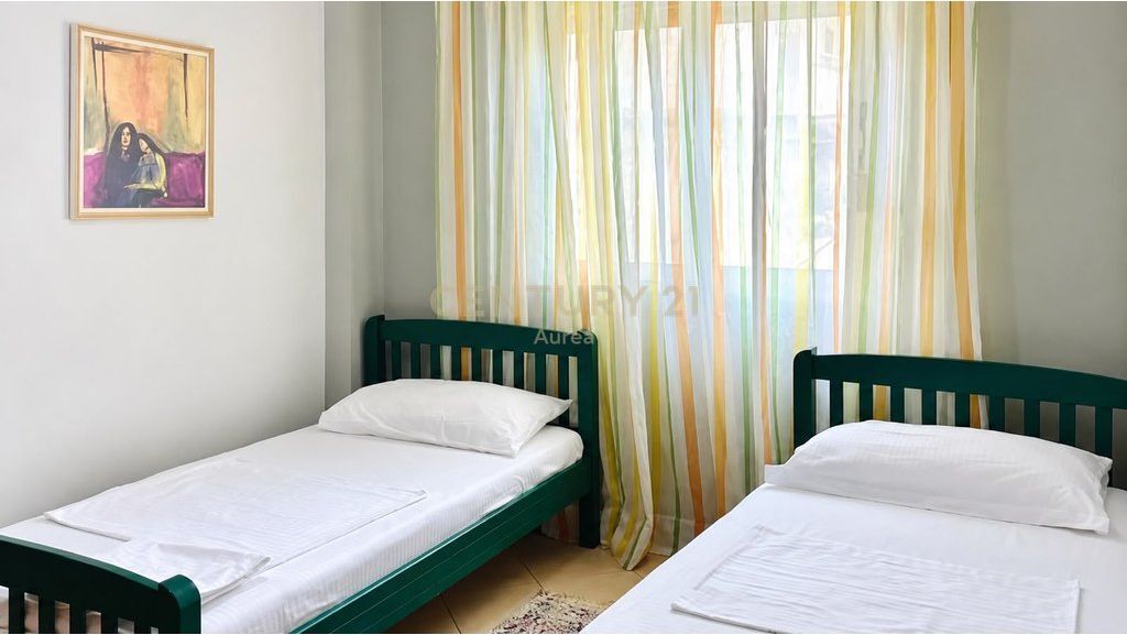 Jepet me qira apartament 2+1 pranë Gjykatës, Vlorë